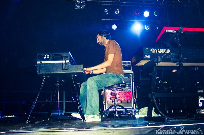 Keane Oktober 2004