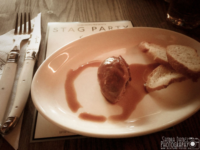 Stag Party - Venison Cherries (Leberpastete mit Kirschsauce)