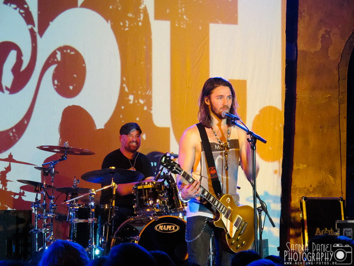 Gil Ofarim / Acht