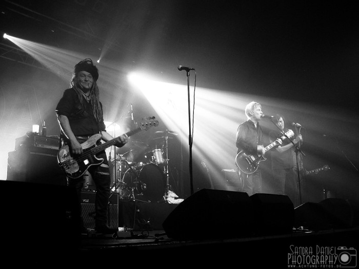 Nada Surf