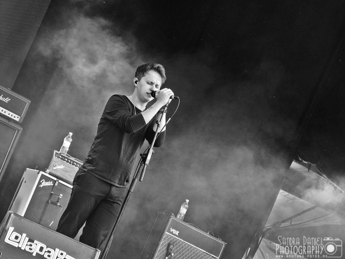 Nothing But Thieves