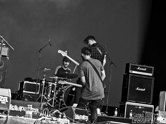 Nothing But Thieves